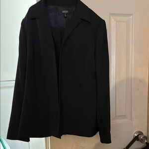 Kasper Black Skirt Set Elegant Classic Design